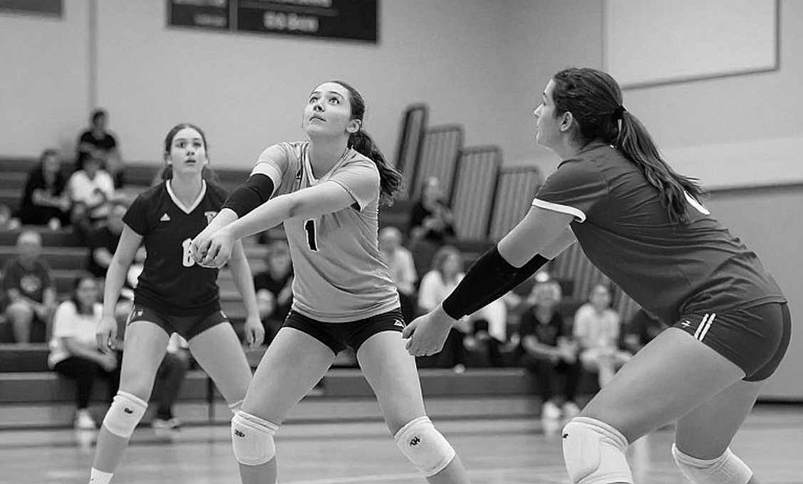 From .079 to .420: Kentucky Flips Louisville in the Bluegrass Derby Behind DeLeye's 22 Kills and Gaerte's 20 From .079 to .420: Kentucky Flips Louisville in the Bluegrass Derby Behind DeLeye's 22 Kills and Gaerte's 20