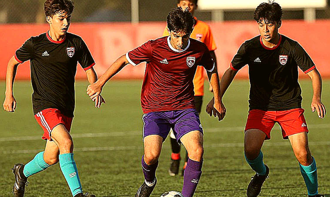 V.League 1: Khán đài đầy người, dữ liệu vẫn trống V.League 1: Khán đài đầy người, dữ liệu vẫn trống