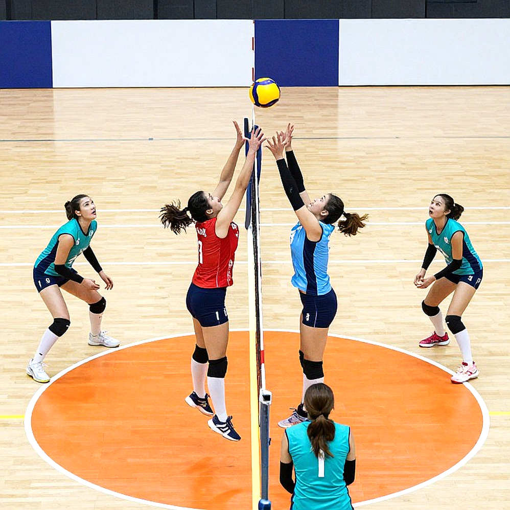Ba Lan 3-1 Pháp: hiệu suất 58%, set 31-29 và cách Grbić chia lại gánh nặng ở chung kết EuroVolley 2026
