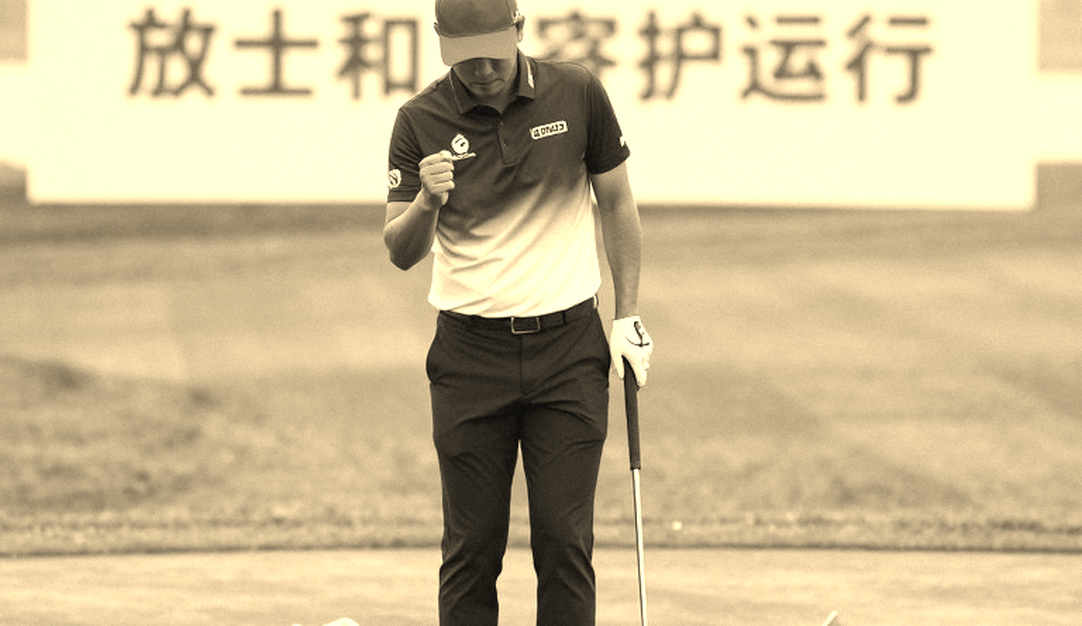 Khi dữ liệu trống rỗng, tiếng vỗ tay vẫn là dữ liệu: Câu chuyện từ sân golf Việt