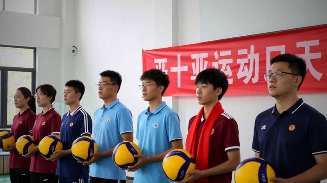 Đình Bắc ghi bàn, nhưng Việt Nam lộ vùng lỗi kiểm soát trận đấu