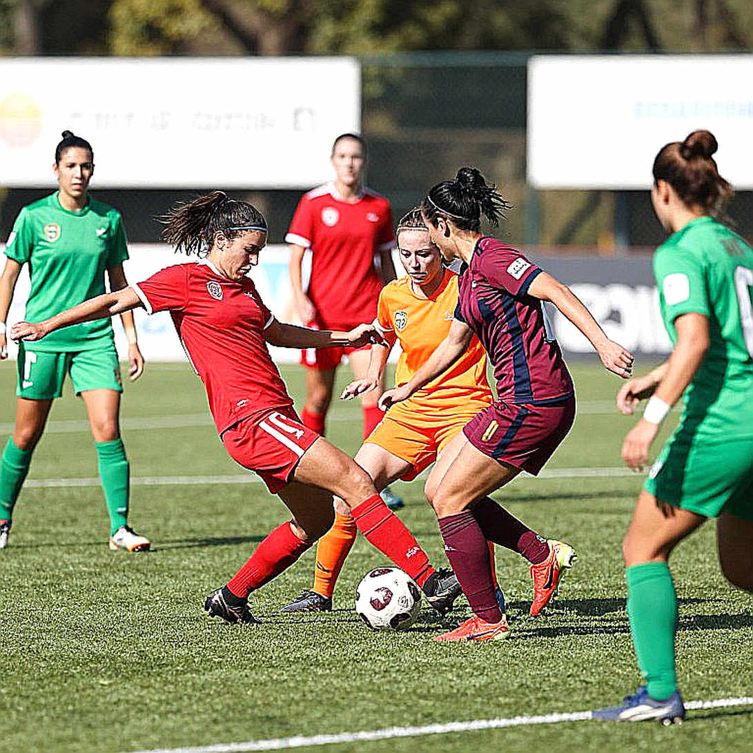 Nhịp đập V-League: Khi những cầu thủ cánh truyền thống bị xóa sổ Nhịp đập V-League: Khi những cầu thủ cánh truyền thống bị xóa sổ