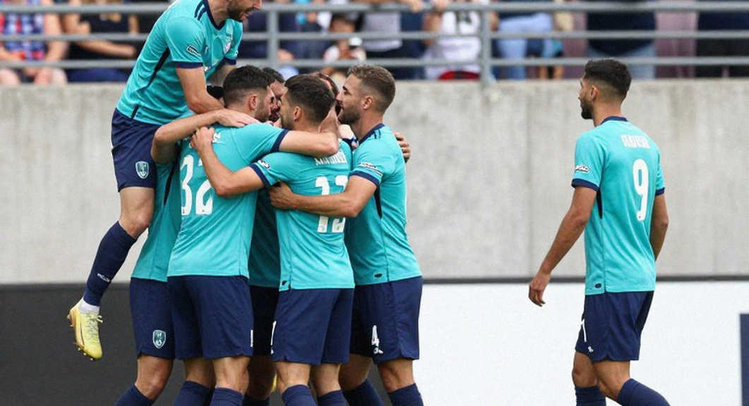 V.League và bài toán chiều sâu: Khi bóng đá Việt Nam đếm lại những gì mình có
