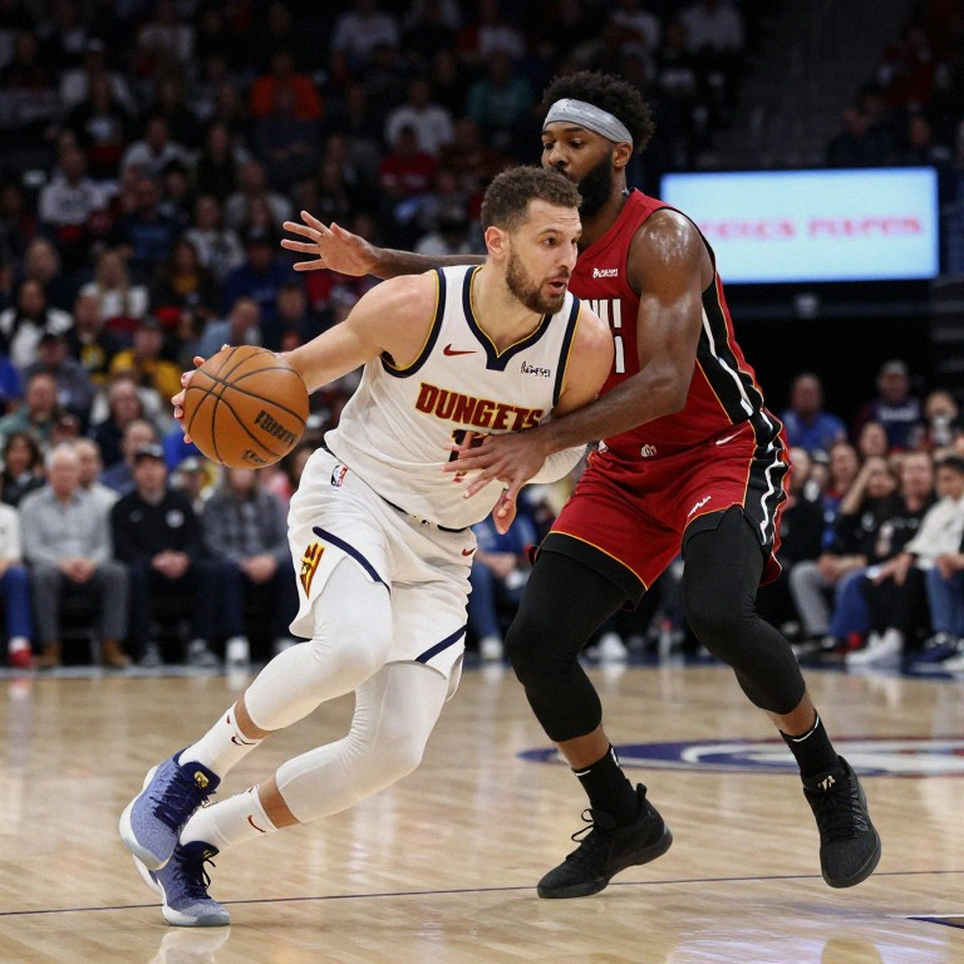 Buổi tập mở ở Laval: Raptors, Giannis và những gì một thông cáo preseason không nói với bạn