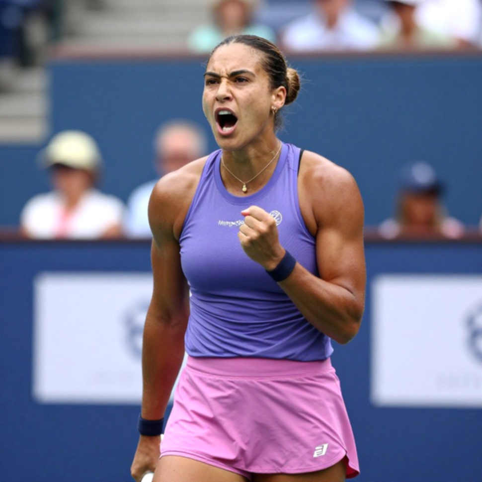 Andreeva hạ Alexandrova ở Bắc Kinh: Hai loạt tiebreak và một chuỗi thua đã bị bác bỏ